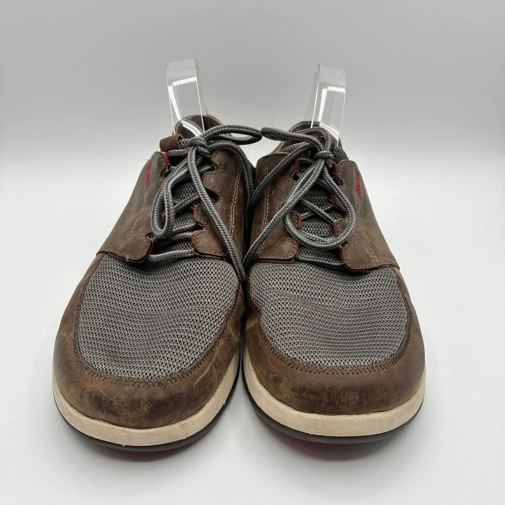 OluKai Makia Leather Boat Shoes Mens 9 EU 42 Brown Gray Lace Up Sneakers